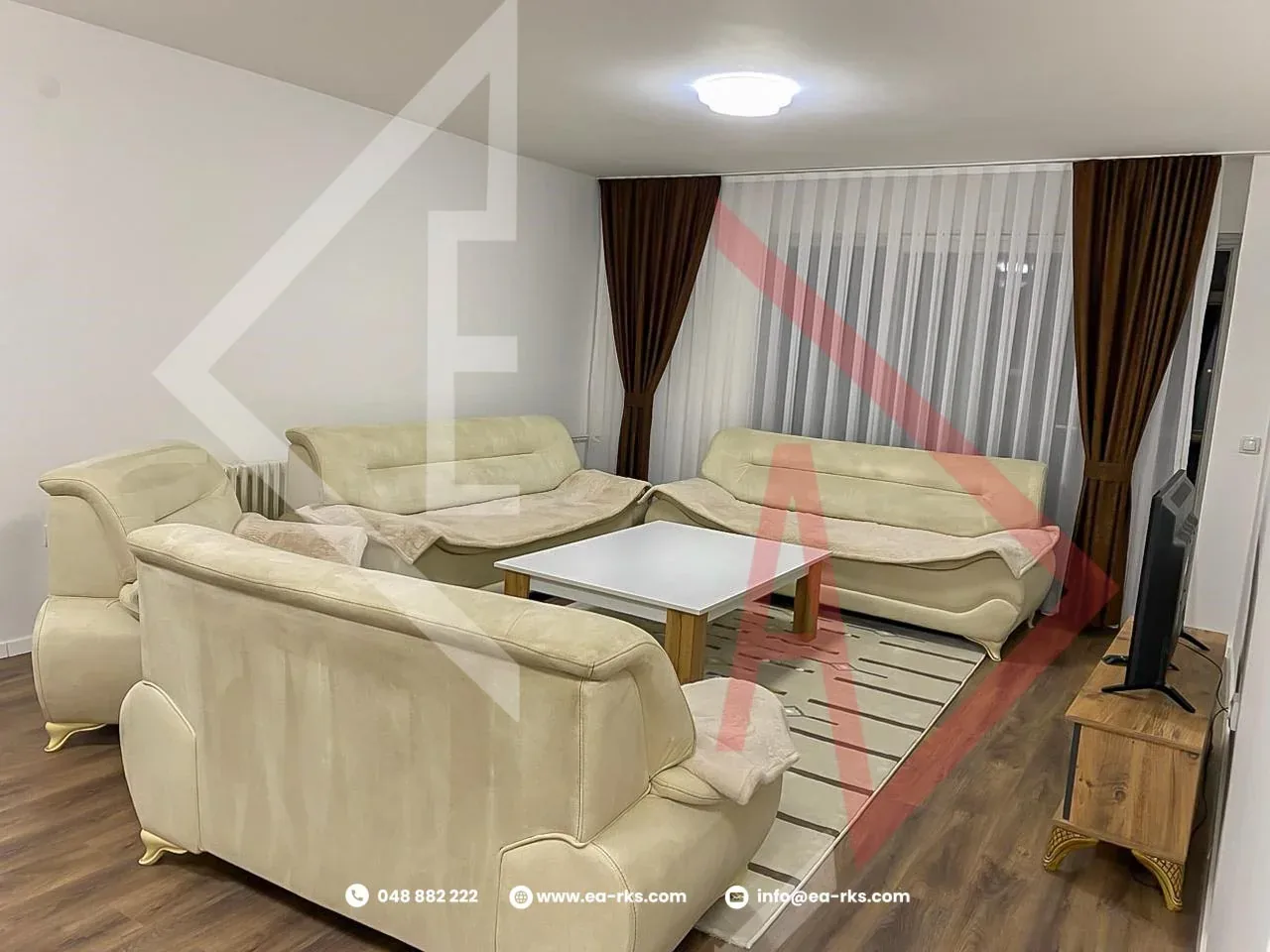BANESË ME QIRA -BREGU I DIELLIT