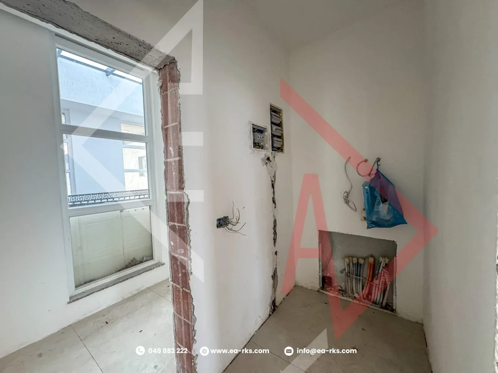 Penthouse Ekskluziv për Shitje – Në Qendër të Istogut