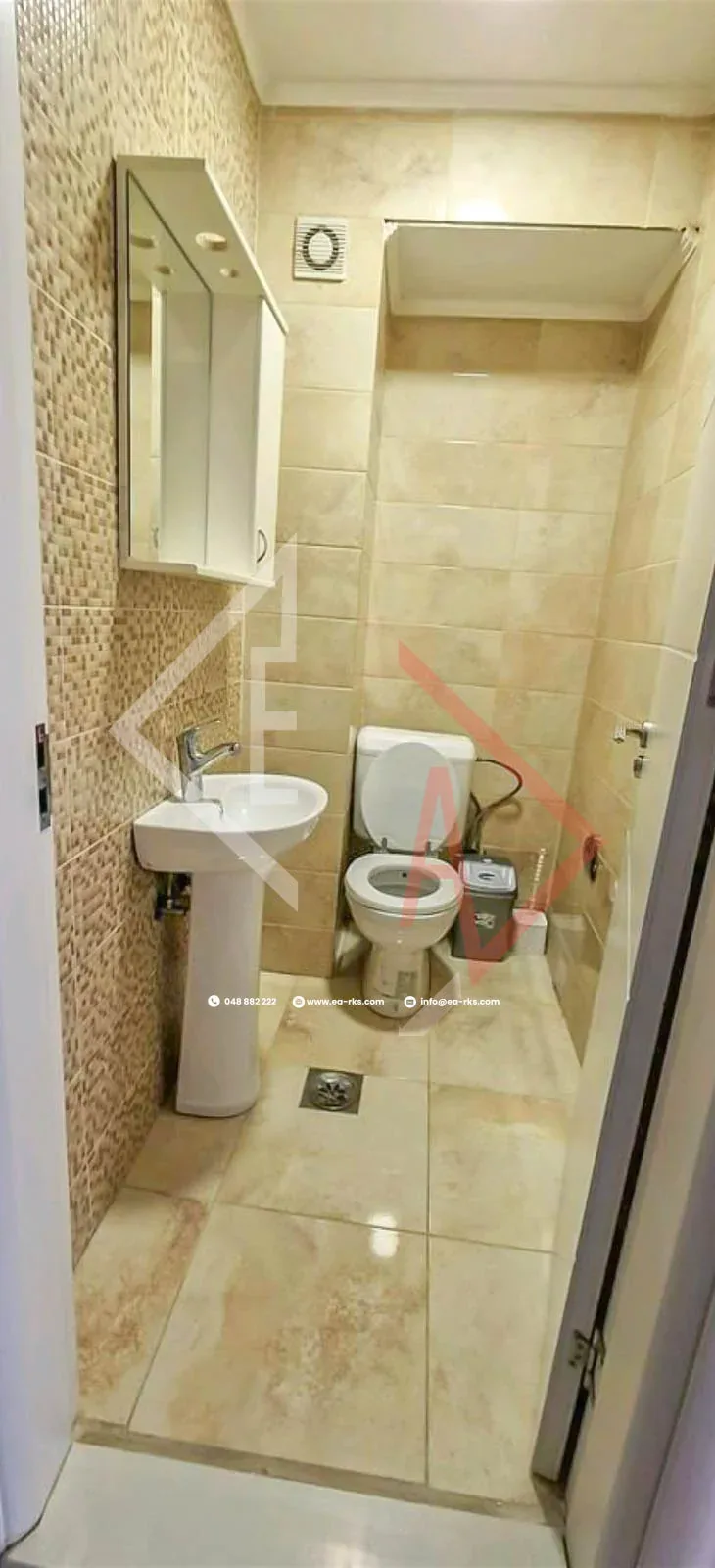 BANESË ME QIRA MBRAPA ROYAL MALL!