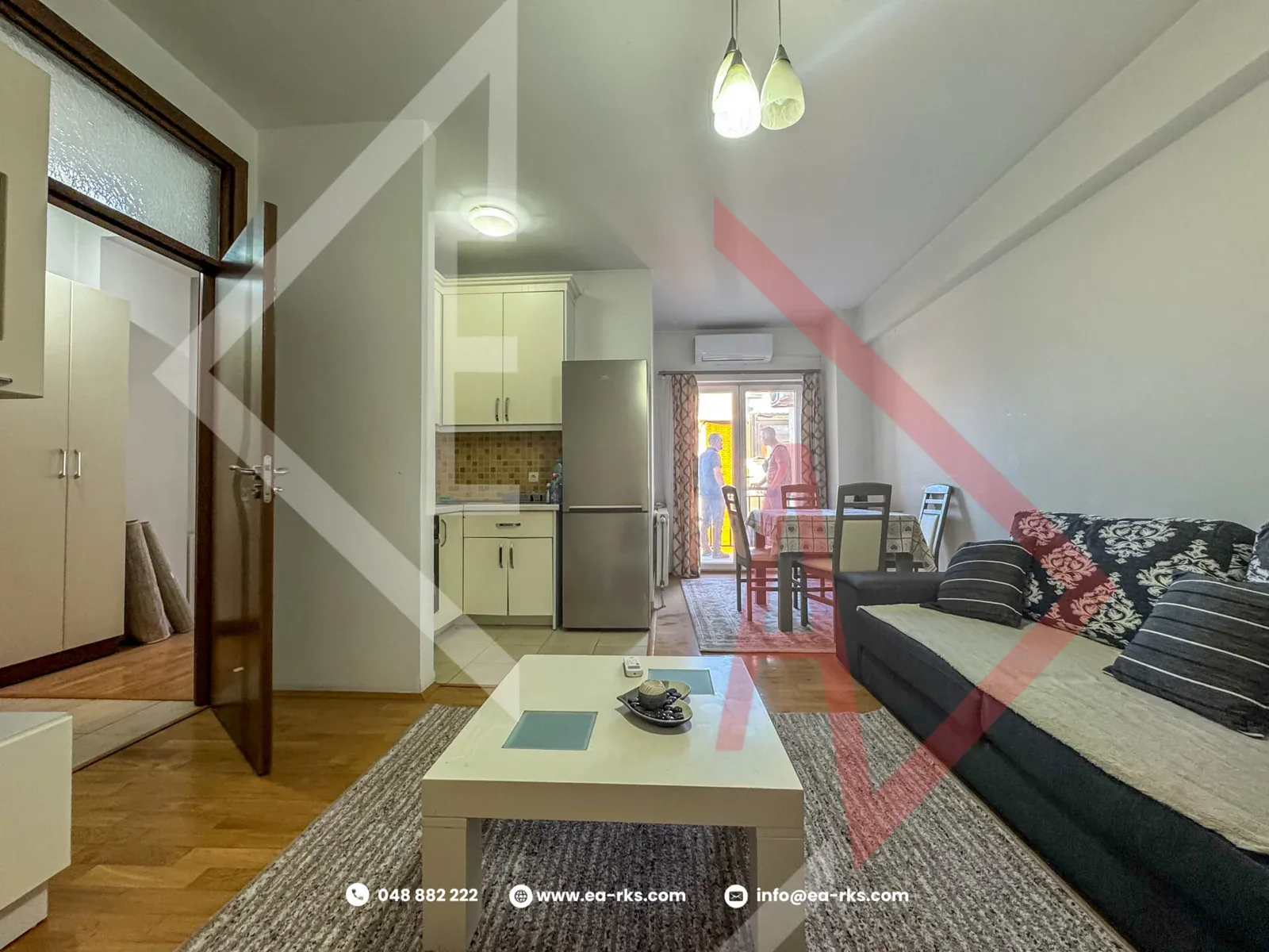 Banese me Qira – Maxi 24 Rruga B 3
