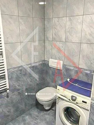 BANESË ME QIRA TEK BREGU I DIELLIT!