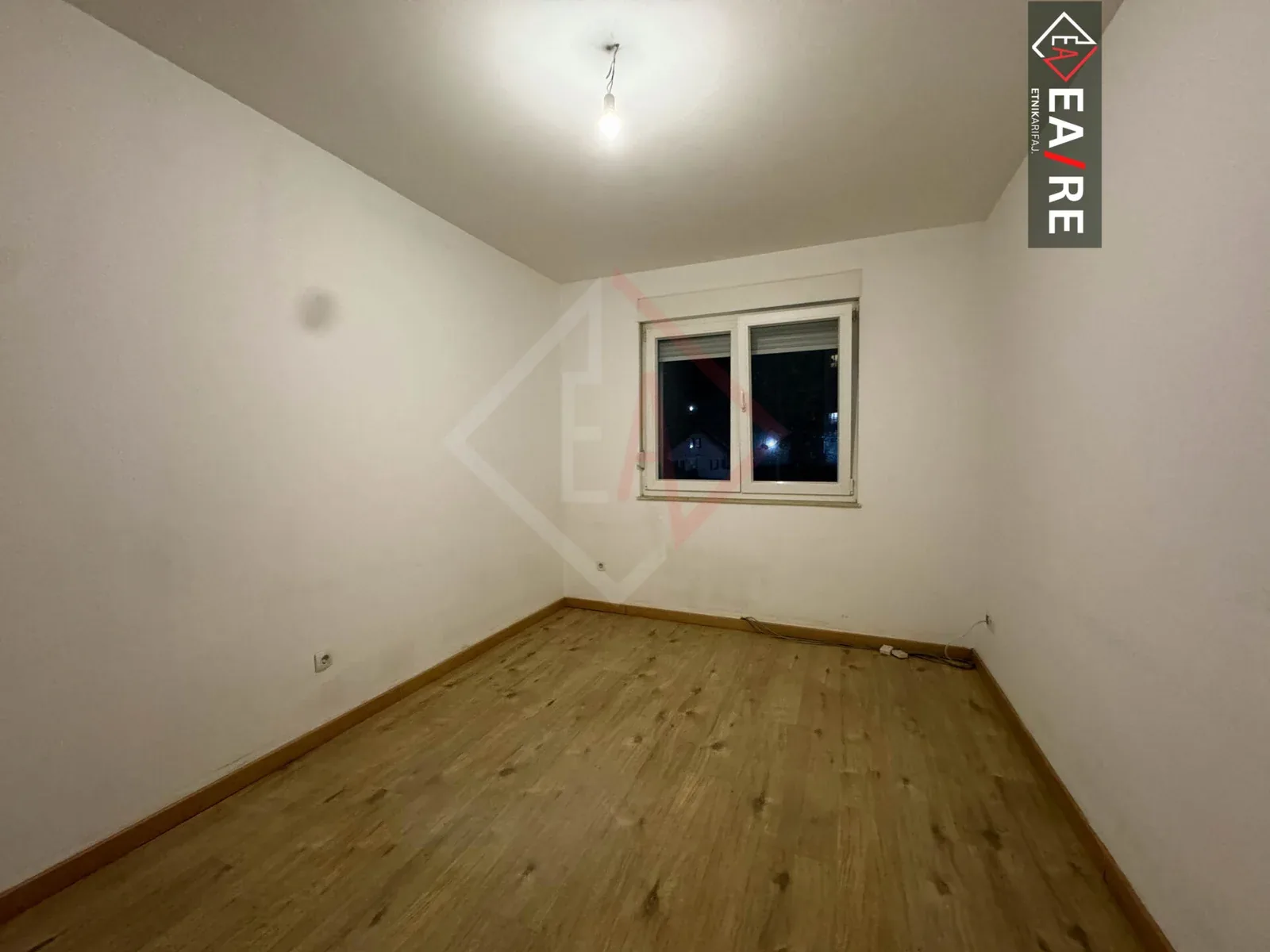 BANES-ZYRE ME QIRA NE RRUGEN C 3