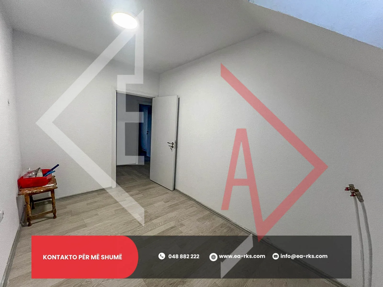 HAPSIRË ZYRE DUPLEX ME QIRA TEK SANTEA (DARDANI) 4
