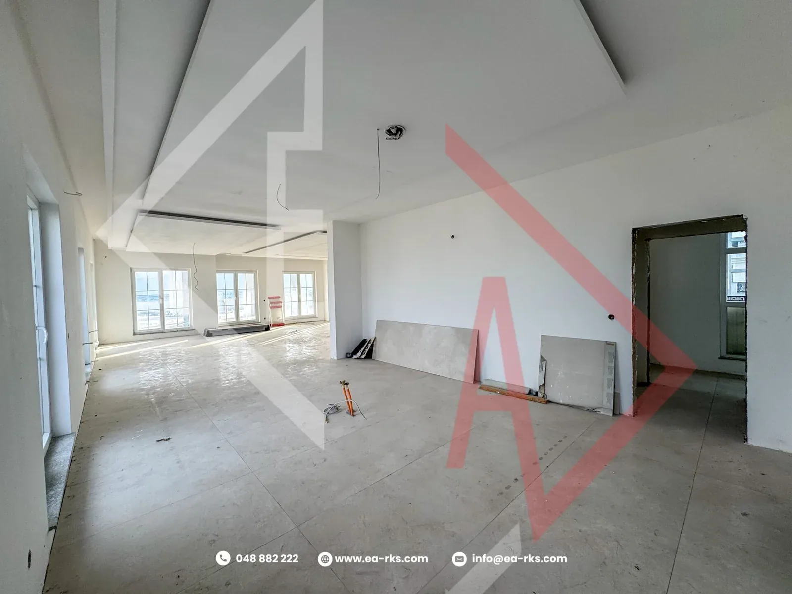 Penthouse Ekskluziv për Shitje – Në Qendër të Istogut