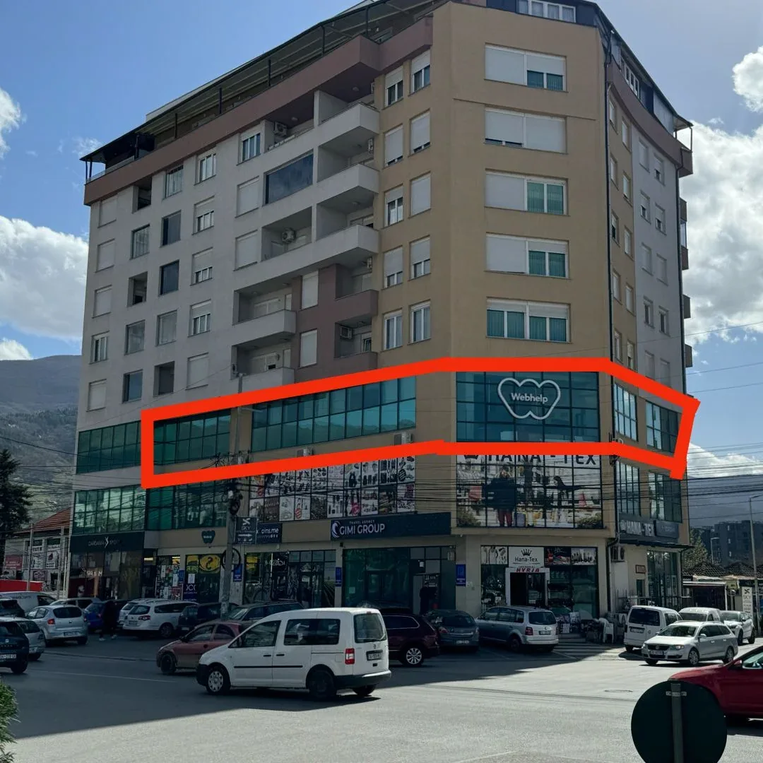 LOKAL ME QIRA NË QENDËR TË PRIZRENIT