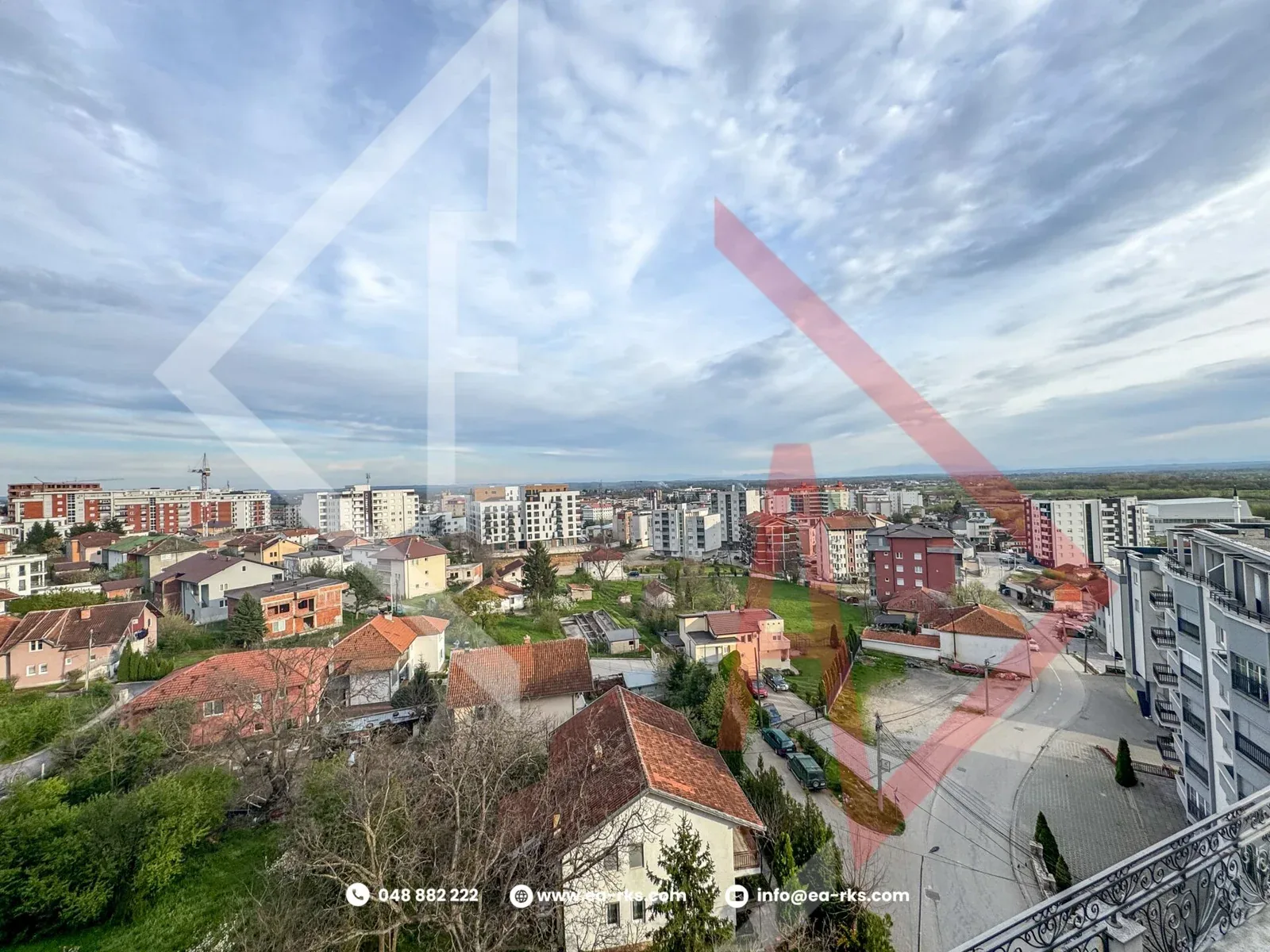 Penthouse Ekskluziv për Shitje – Në Qendër të Istogut