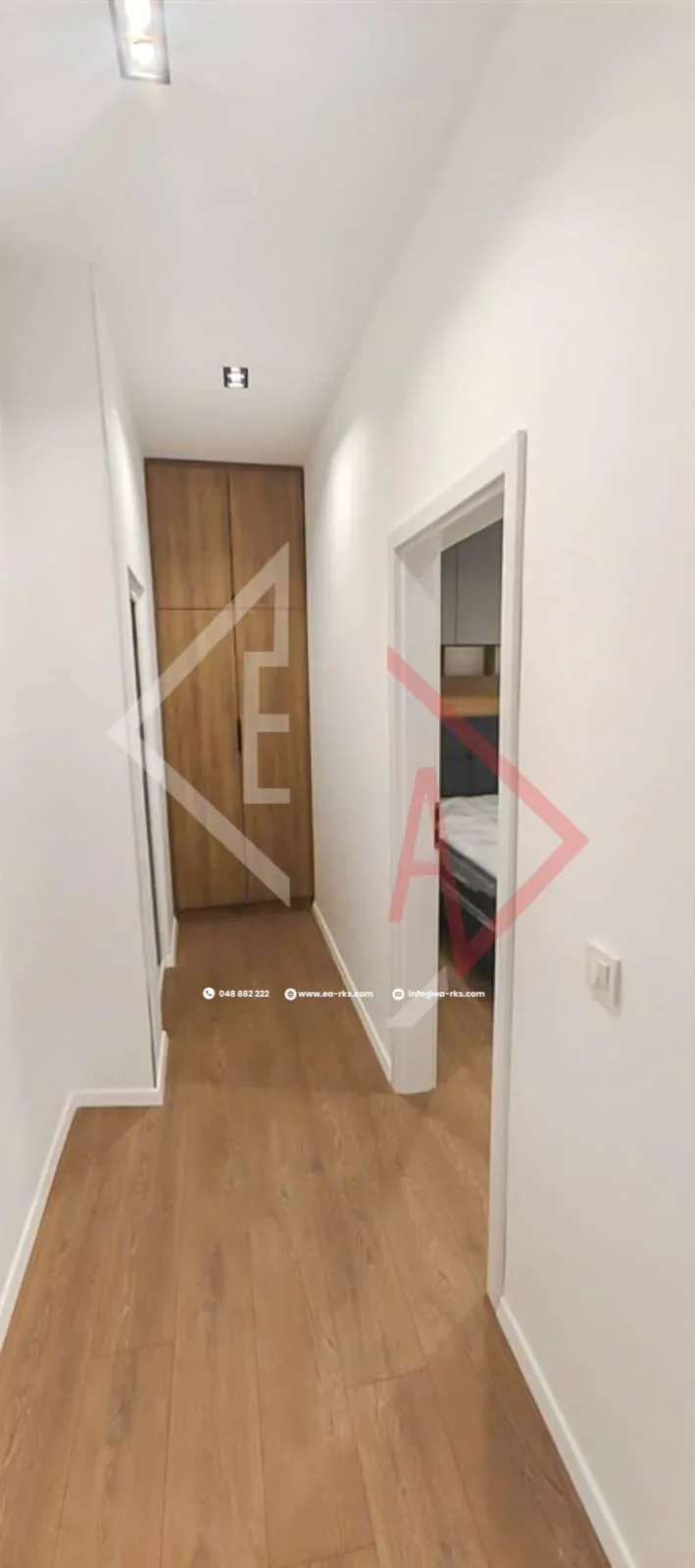 BANESË ME QIRA TE SHESHI SKENDERBEU 4
