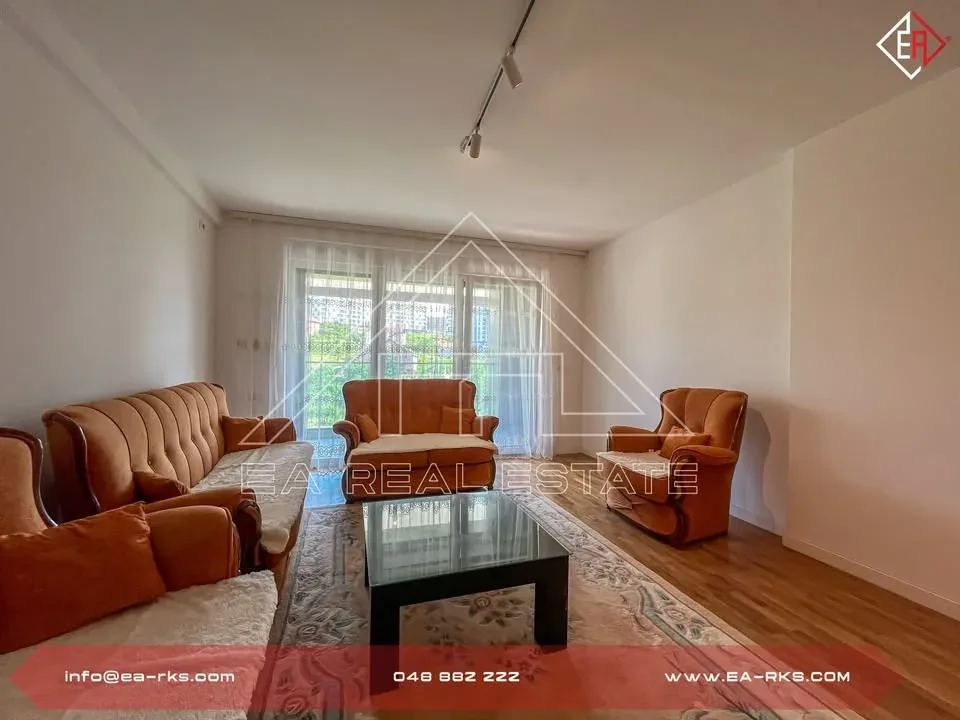 🏡 Banesë me Qira në Veternik 4