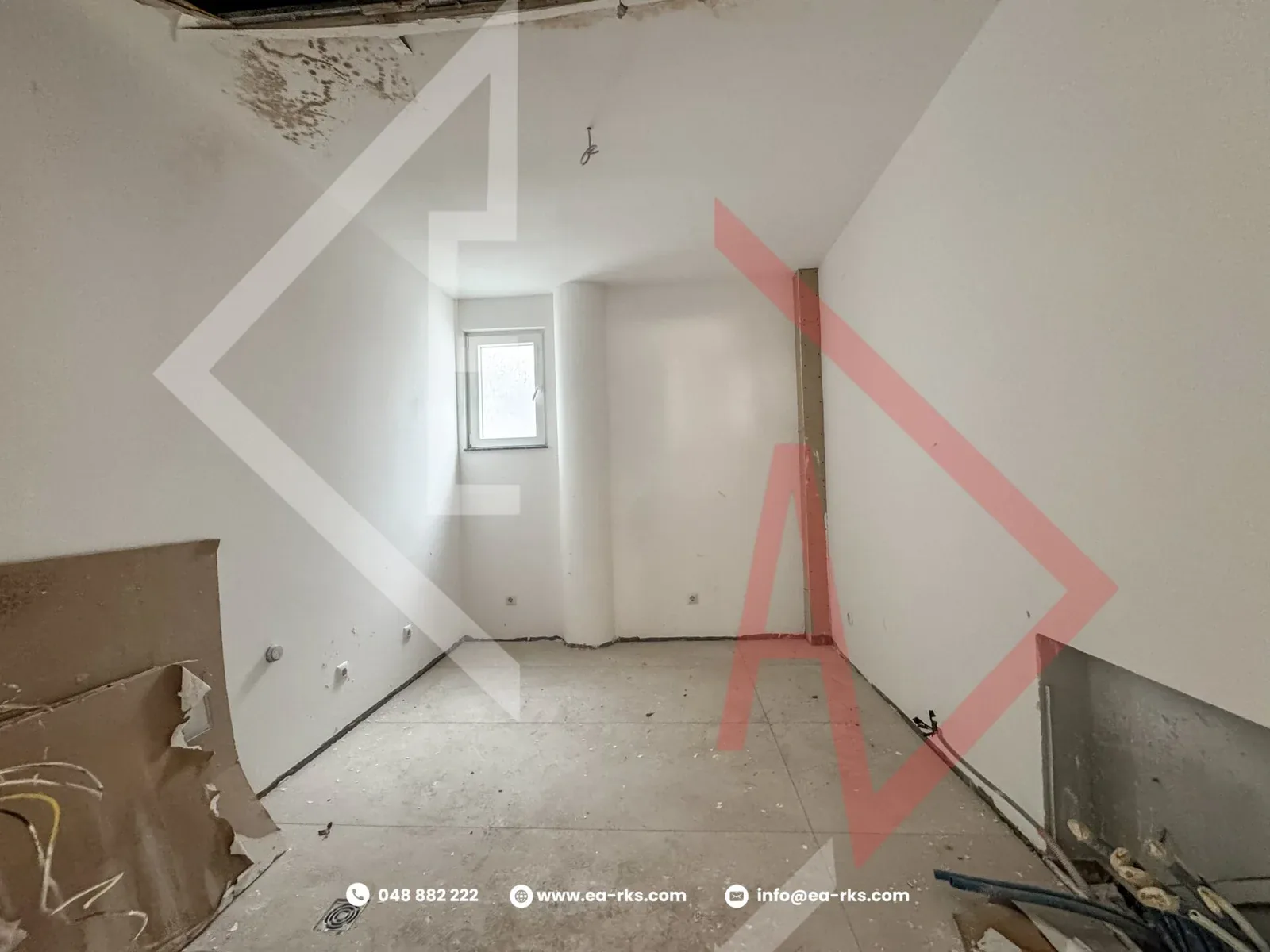 Penthouse Ekskluziv për Shitje – Në Qendër të Istogut