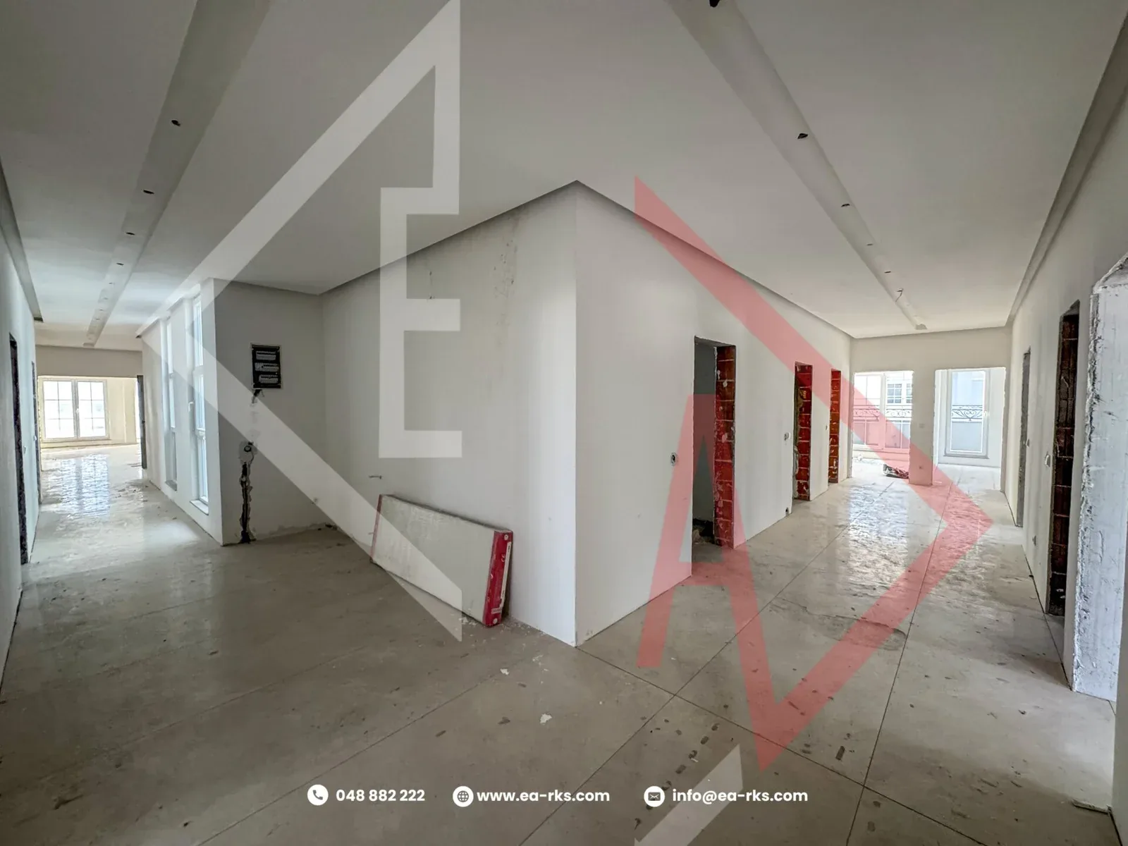 Penthouse Ekskluziv për Shitje – Në Qendër të Istogut