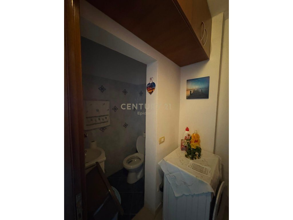 JEPET ME QIRA APARTAMENT 2+1+2 NE VOLLGA ,DURRES !