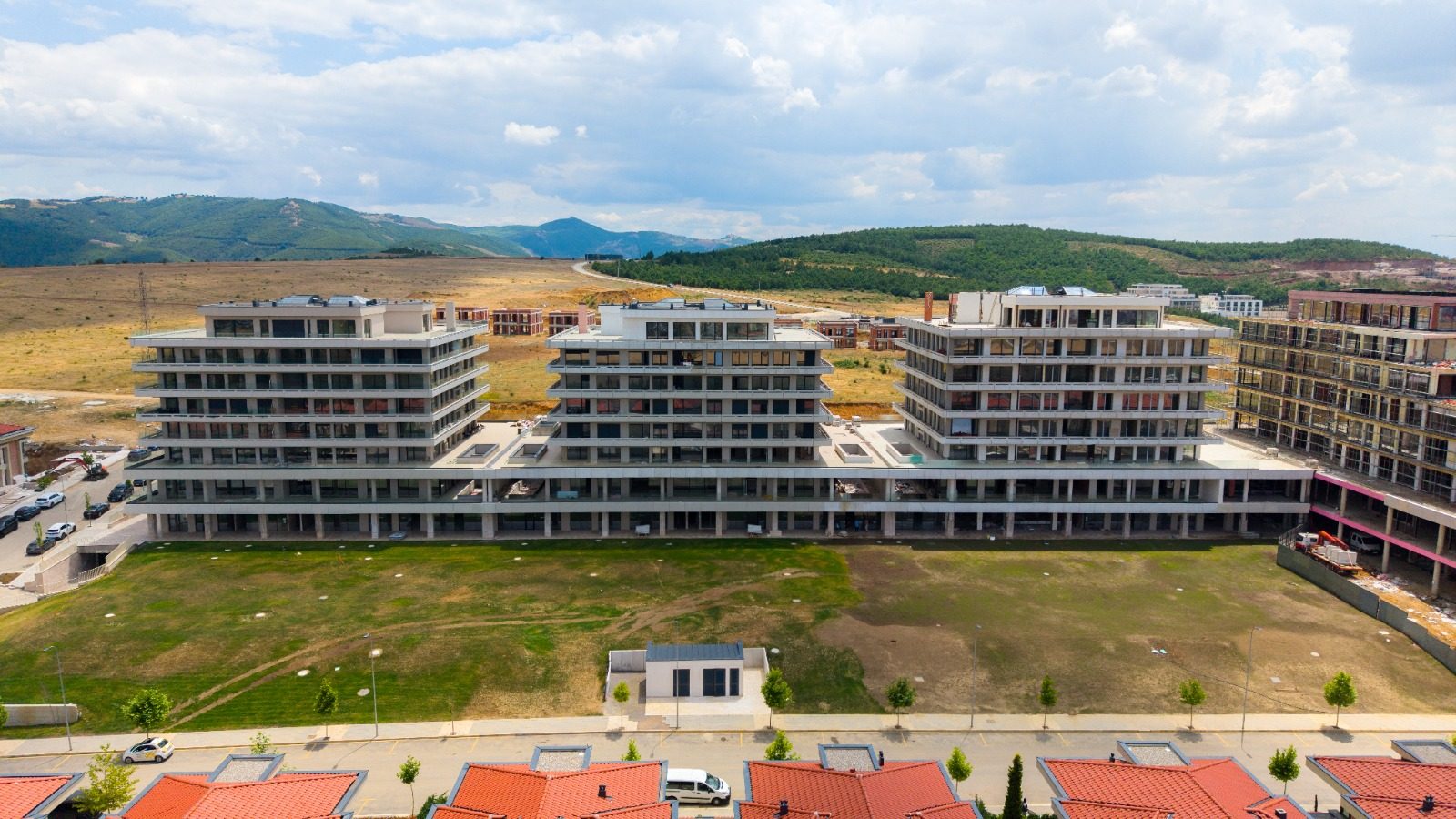 Lokal afarist 115.6 m² në Marigona Hill 333k + TVSH 2