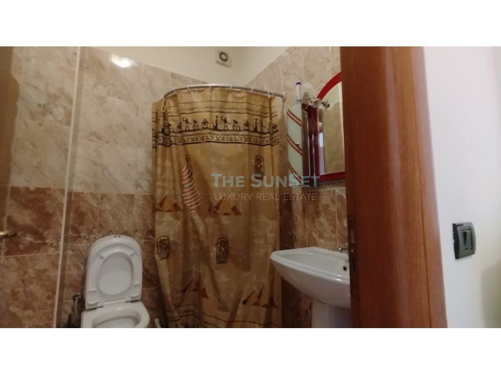 Apartament 1+1 per qira në Pazarin e Ri, Tiranë 3