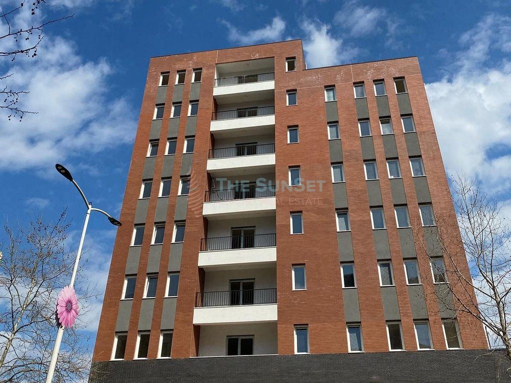 Apartament 2+1 për shitje në Bulevardin Blu, Kamëz 2