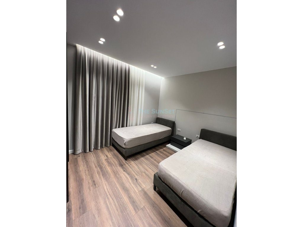 Apartament 2+1 për qira te Kompleksi Turdiu 4