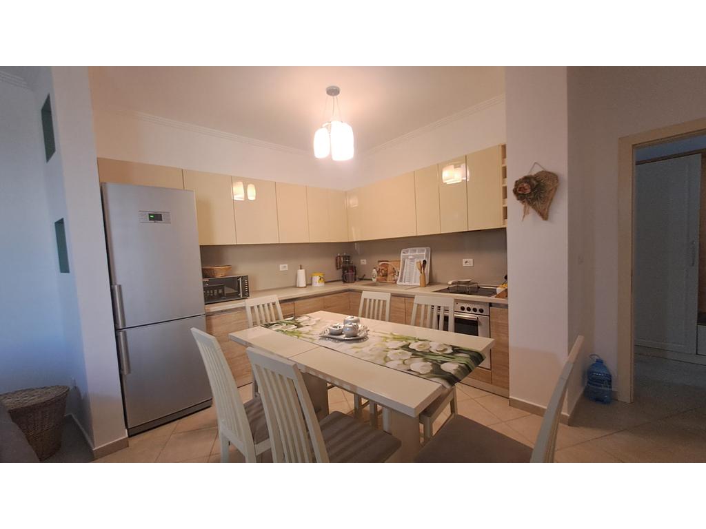 Apartament 2+1+2 per qira ne Astir 2