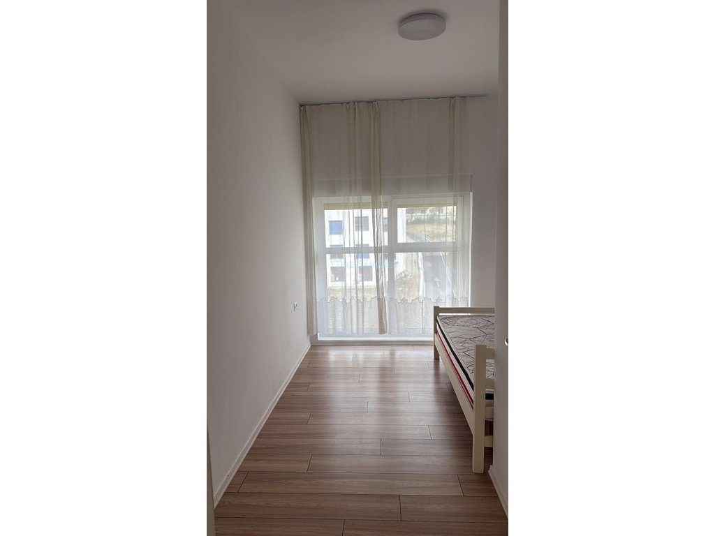 Apartament 1+1 për qira në Kompleksin Mangalem 3
