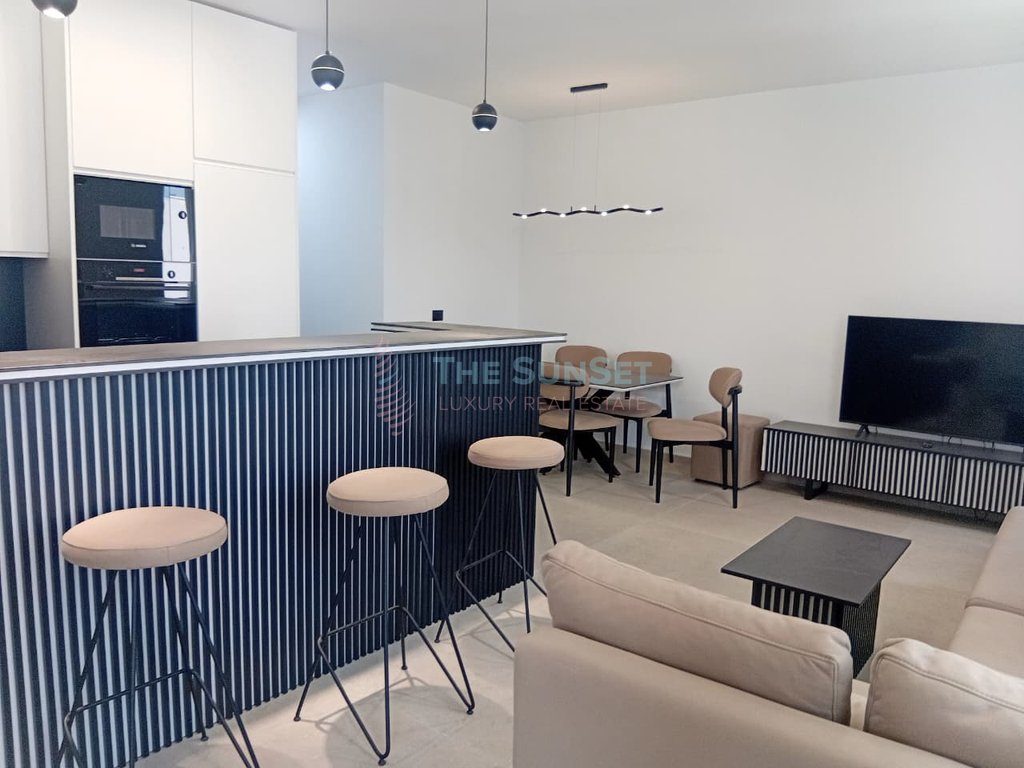 Apartament 2+1 për qira pranë Spitalit të Kafshëve 2