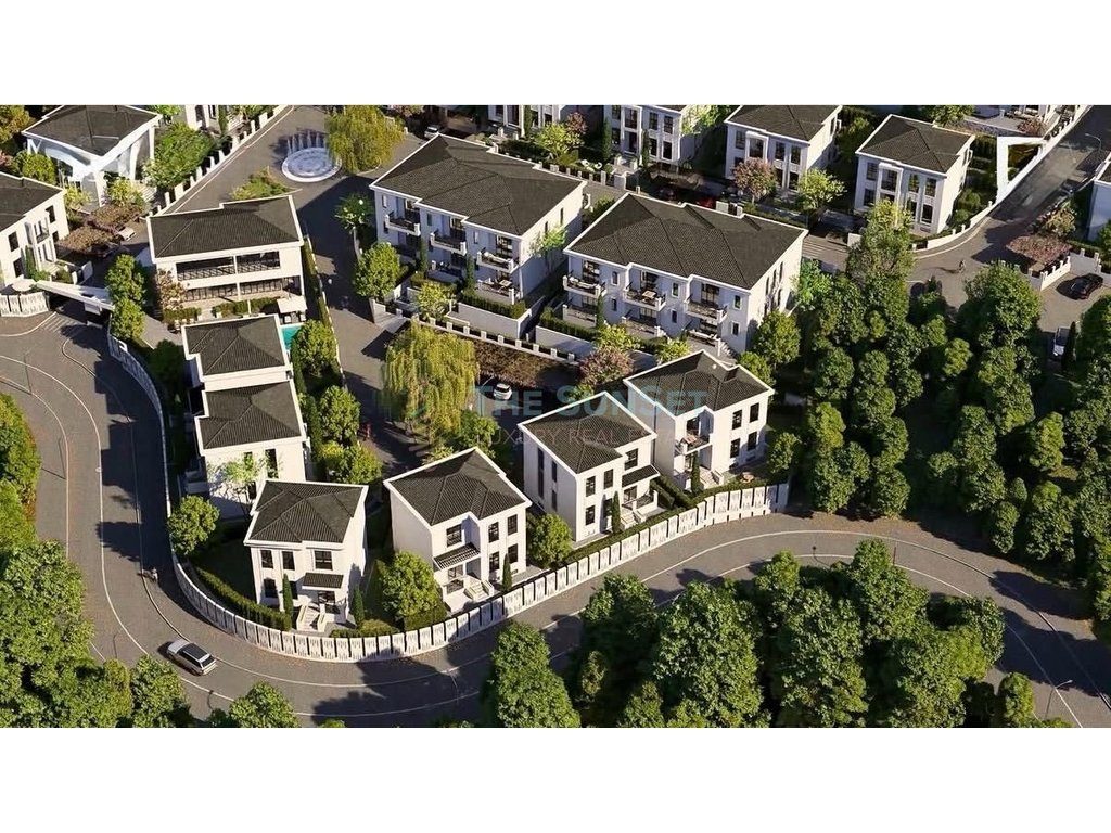 Vilë për shitje në Montclair Residence 1