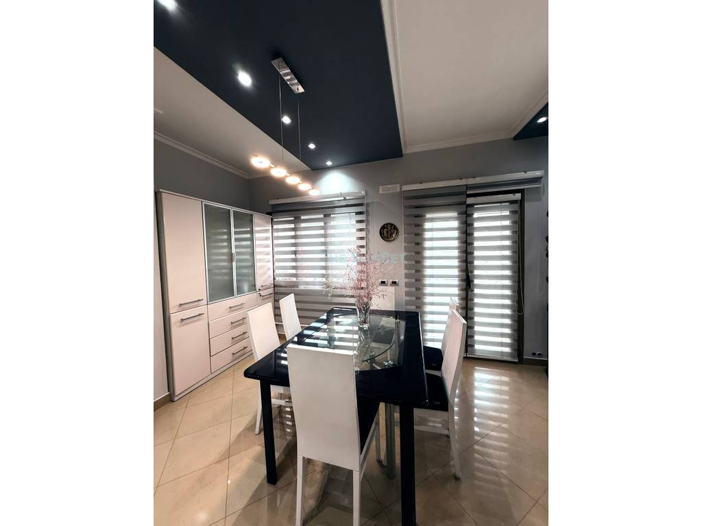 Apartament 1+1 për Qira afër Stadiumit Arena 3