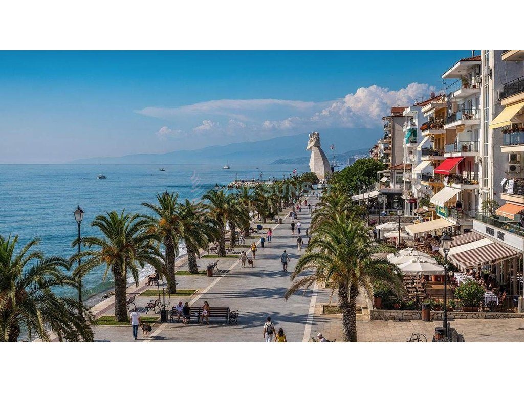 Apartament 1+1 për shitje në Rezidencën Poseidon, Lungomare, Vlorë