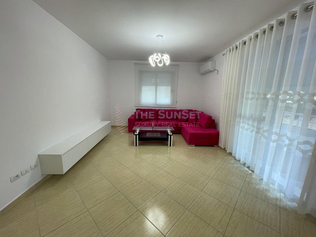 Apartament 1+1 për shitje në Rezidencën Poseidon, Lungomare, Vlorë 4