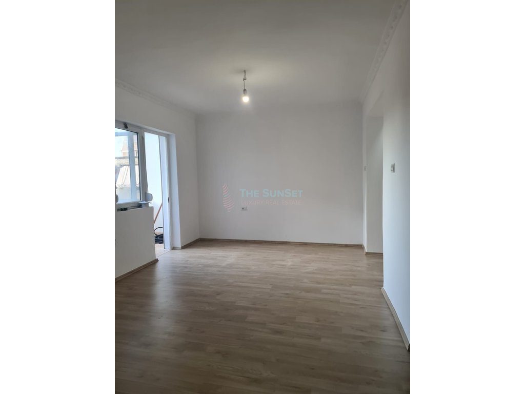 Apartament 2+1+2 per shitje në Rezidencën Lake View, Rruga e Kosovareve, Tiranë