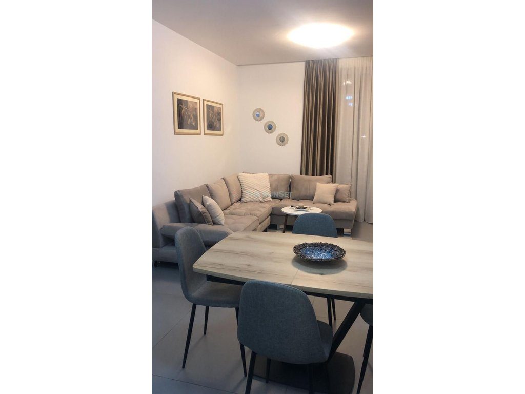 Apartament 2+1 për qira te Kopshti Zoologjik 1