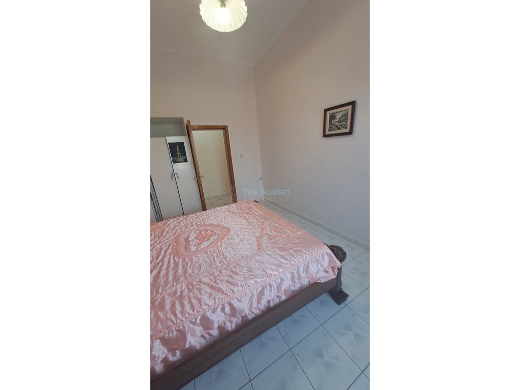 Apartament 2+1 me qira te Shallvaret 4