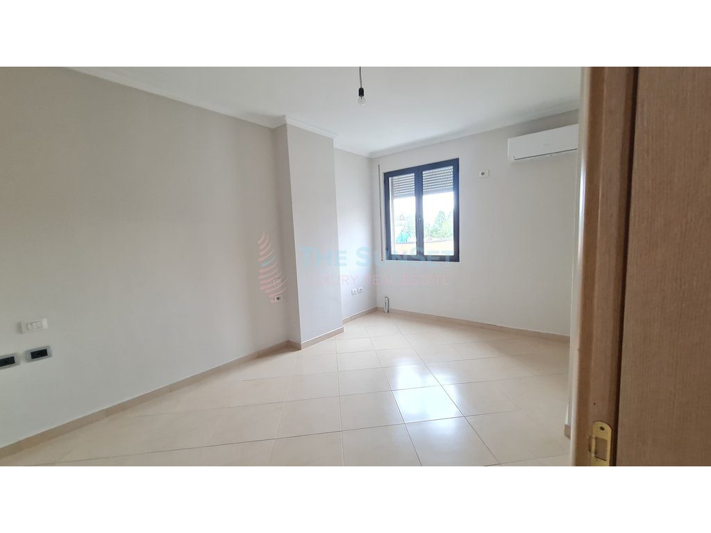 APARTAMENT 2+1 PER SHTIJE TE SHESHI WILSON, BLLOK 4