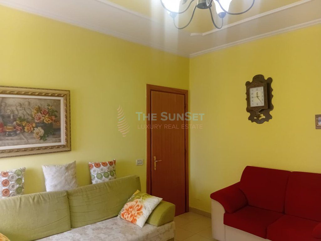 Apartament 2+1 për Shitje Rruga Bardhyl 3