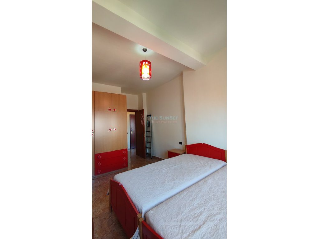 Apartament 1+1 per qira në Pazarin e Ri, Tiranë 2