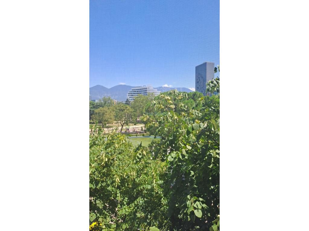 Apartament 2+1 me qira te Shallvaret