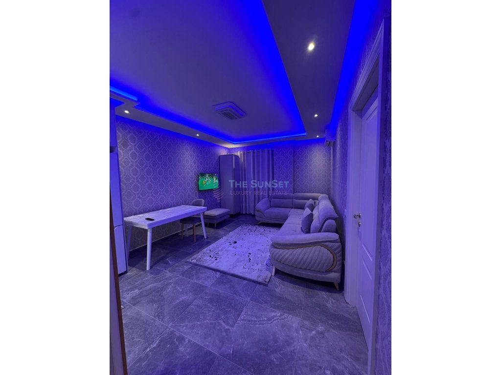 Apartament 1+1 për qira në Univers City