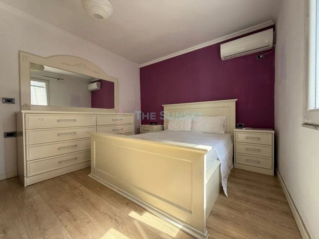 Apartament 2+1 për shitje në zonën e Oxhakut 3