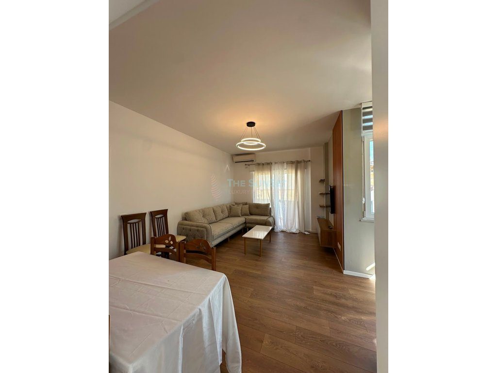 Apartament 1+1 për qira pranë Kopshtit Zoologjik 2