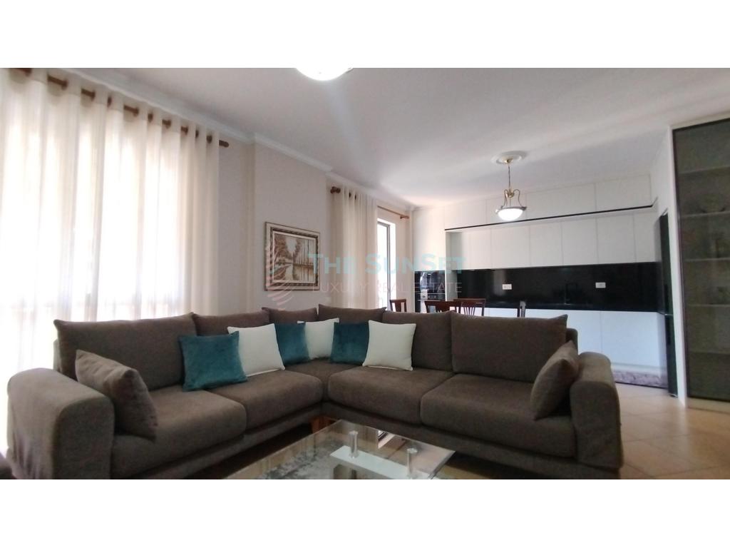 Apartament per qira - Pastiçeri Venezia 2