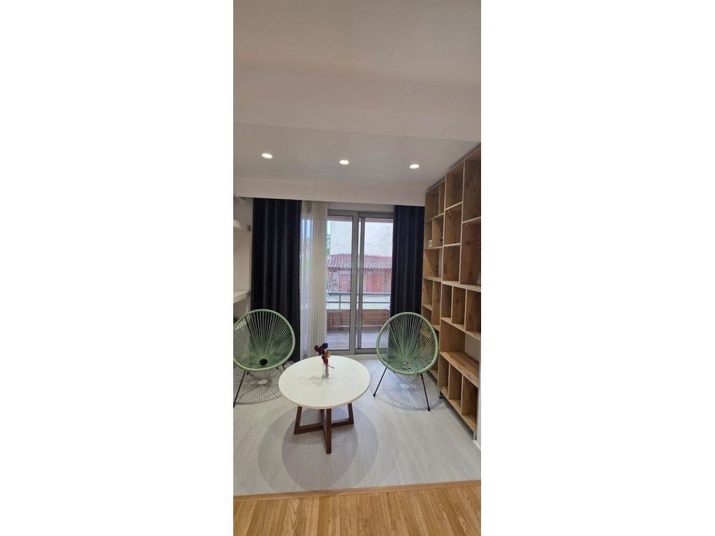 APARTAMENT 2+1+2 PER QIRA TE KODRA E DIELLIT 4