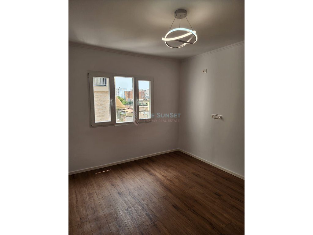 Apartament 2+1 për shitje te Oxhaku 2