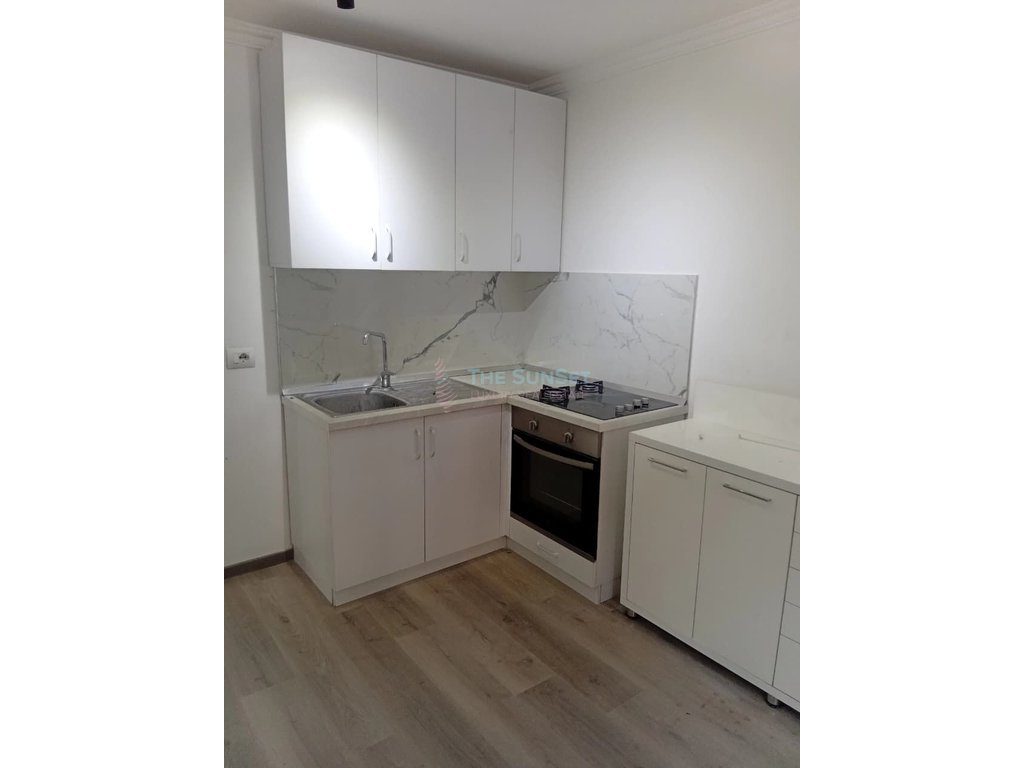 APARTAMENT 2+1 PËR QIRA PRANË RTSH ! 4