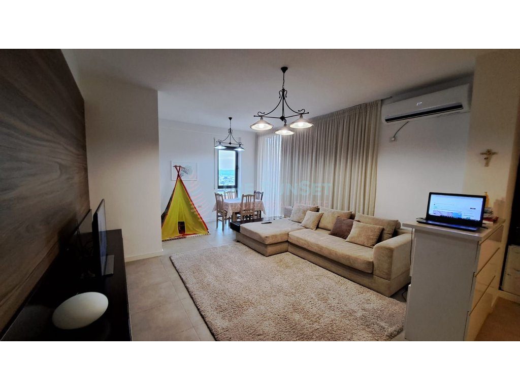 Apartament 1+1 për shitje në Fresk