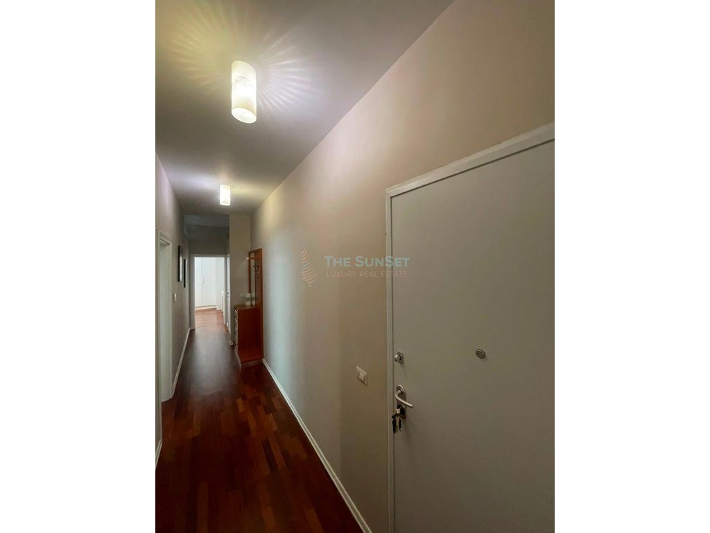 Apartament 1+1 me qira pranë Pazarit të Ri 2