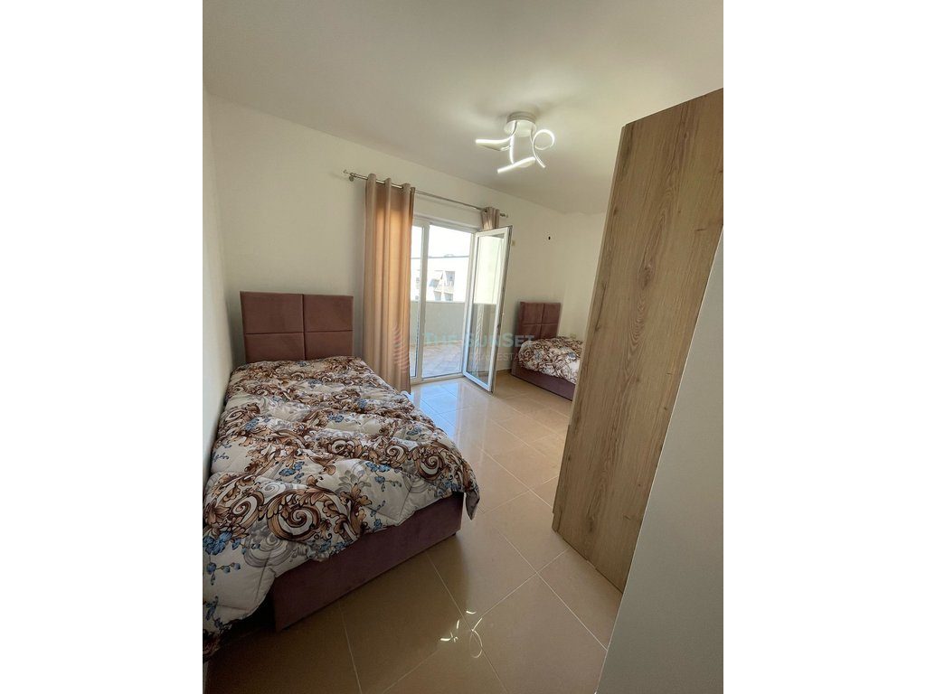 Apartament per shitje te Varri i Bamit 3