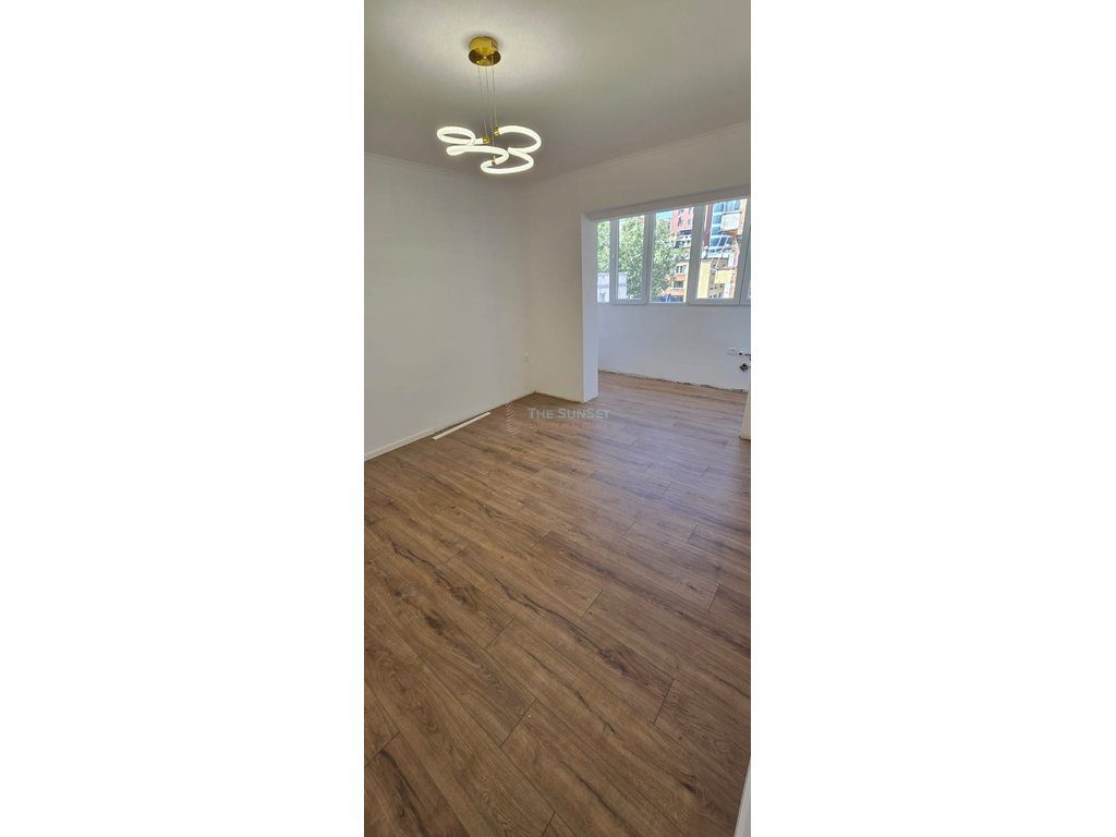 Apartament per shitje ne Kompleksin GUÇE -Zona 21 Dhjetori 2