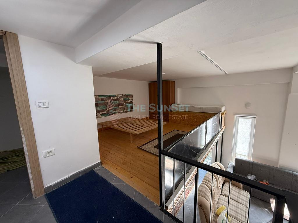 Apartament 1+1 për Shitje - Pranë Tregut Elektrik 4