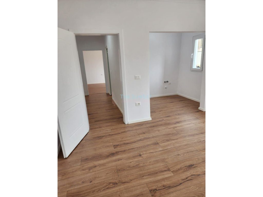 Apartament 2+1 për shitje te Oxhaku 4