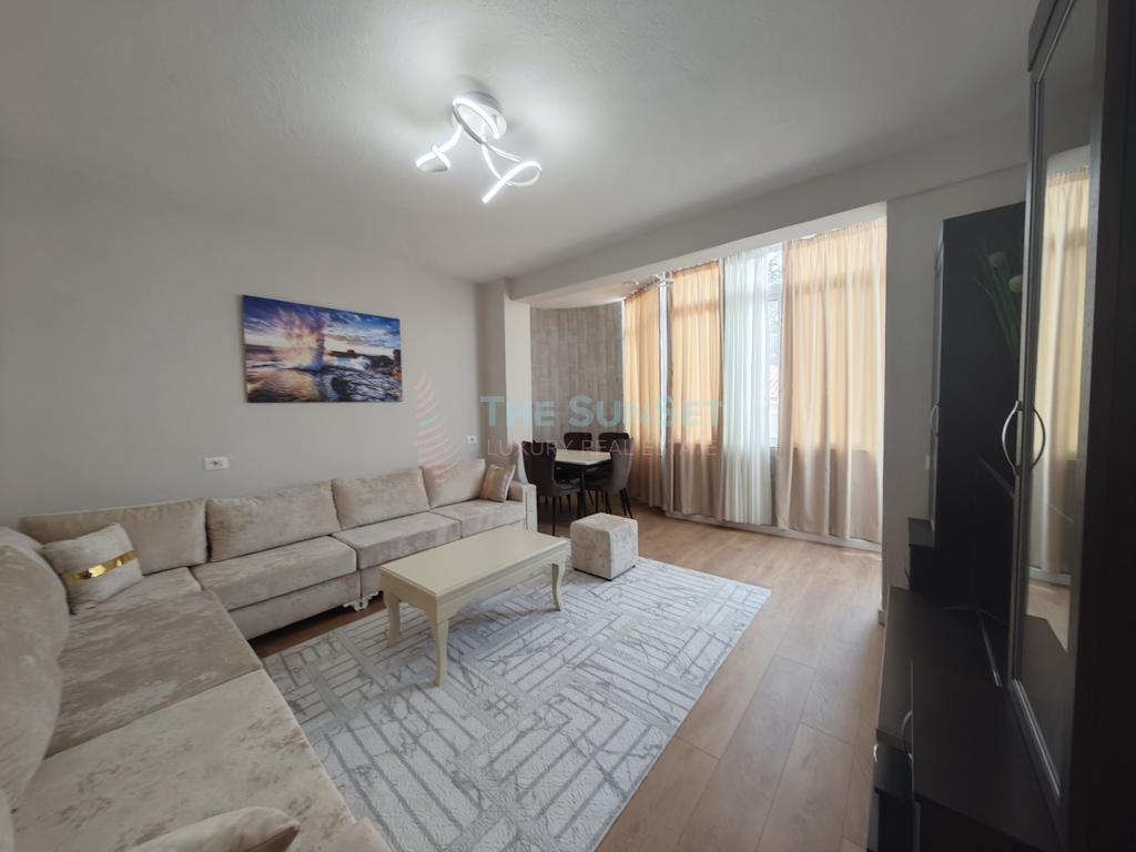 APARTAMENT 1+1 PËR SHITJE TEK SHKOLLA E KUQE 2