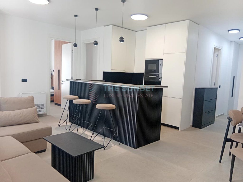 Apartament 2+1 për qira pranë Spitalit të Kafshëve 3