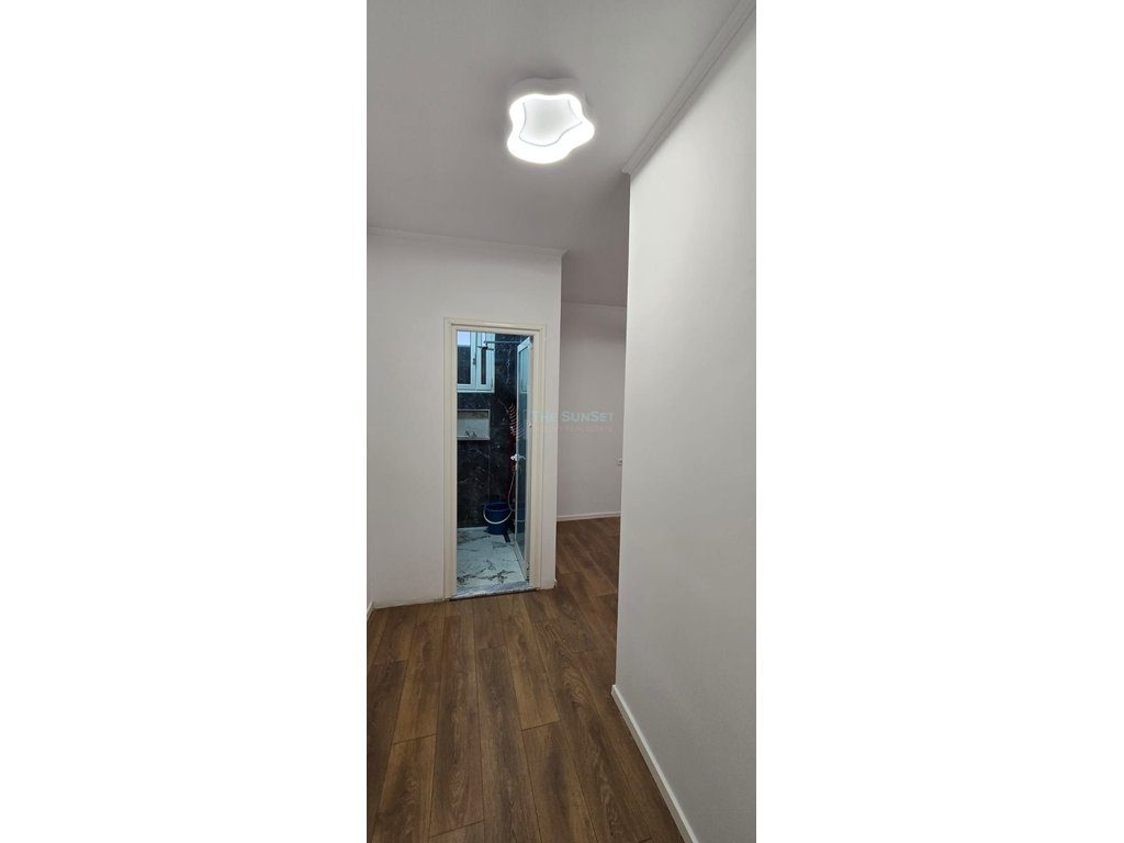 Apartament 1+1 per shitje ne Don Bosko 4