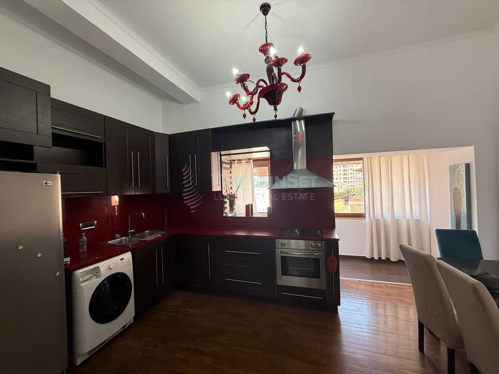 Apartament 1+1 për qira në rezidencën Ambassador 3 2
